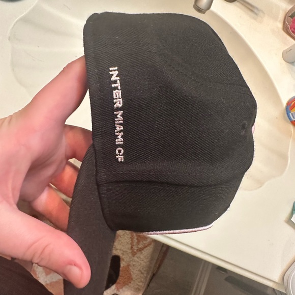 inter miami cf fitted hat - Picture 2 of 4